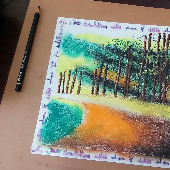 difference between oil pastel and crayons